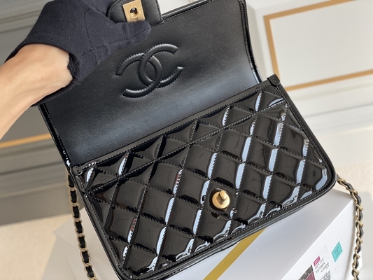ouro 2022 do preto do saco do Tofu do couro envernizado de Chanel Flap Bag das mulheres 22k