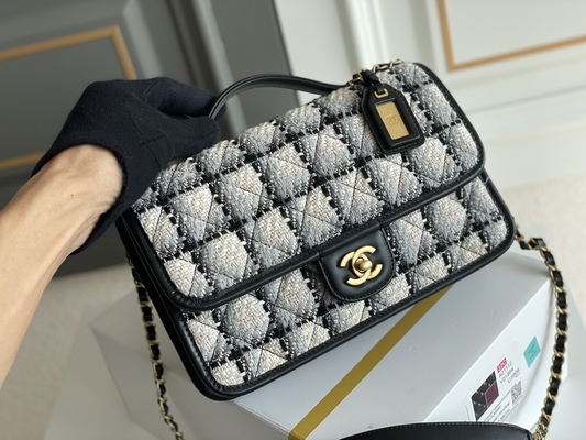 Lãs brancas da manta do preto clássico de 2WAY Chanel Medium Flap Bag Messenger