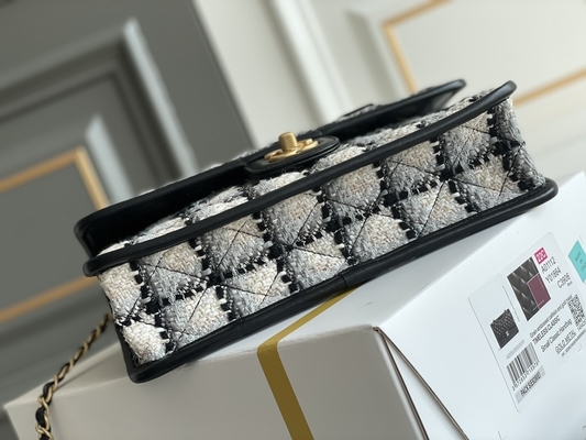 Lãs brancas da manta do preto clássico de 2WAY Chanel Medium Flap Bag Messenger