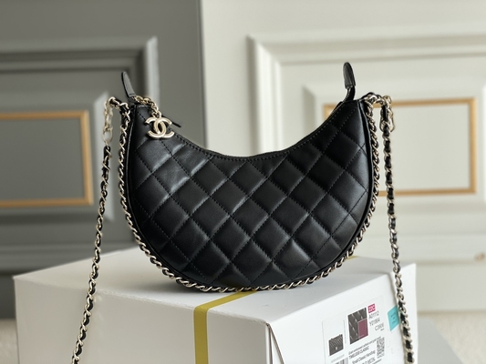 Couro preto da pele de bezerro da bolsa do vagabundo de Mini Sling Bag Branded Chanel da corrente