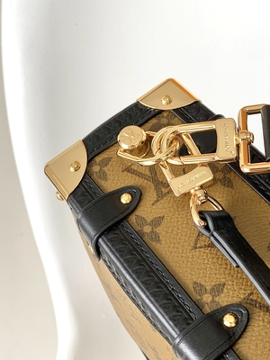 Mala a tiracolo lateral revestida do monograma do tronco de Louis Vuitton M46358 LV do Presbyopia do cruzeiro da lona