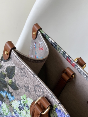 Lona revestida de prata do teste padrão floral de OnTheGo milímetro Mini Sling Bag Branded M81724