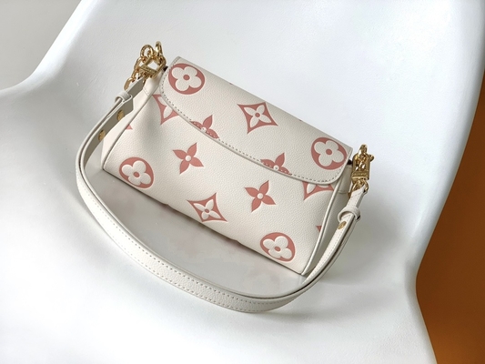Couro favorito de Mini Sling Bag Branded LV Rose Trianon Two Monogram Empreinte da nata