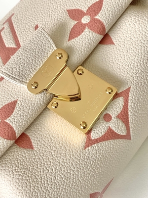 Couro favorito de Mini Sling Bag Branded LV Rose Trianon Two Monogram Empreinte da nata