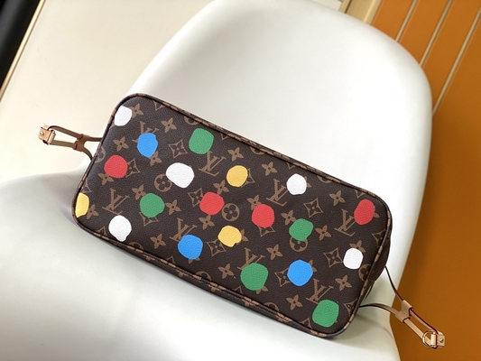saco preto do monograma do LV X Yayoi Kusama Louis Vuitton Neverfull milímetro multicolorido