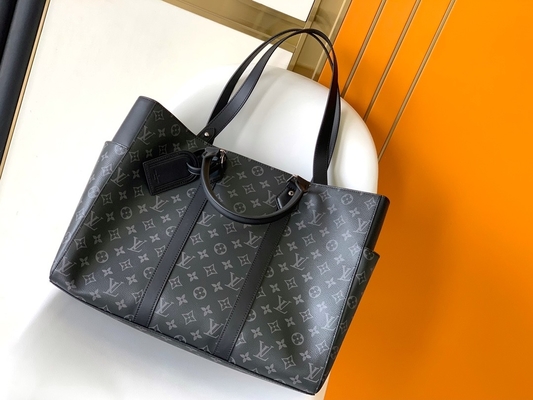 O saco dos homens Plat Zippé horizontal 24H M45571 Louis Vuitton Bag