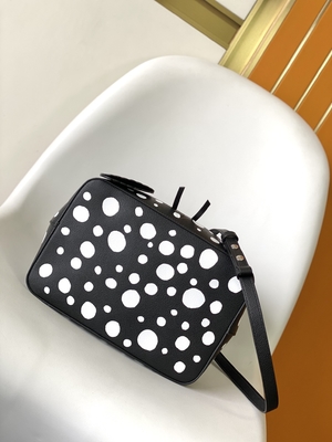 Senhoras NéOnoé preto branco milímetro Louis Vuitton Yayoi Kusama Handbag