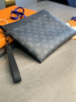 A sombra do monograma cobre Mini Designer Purses Pochette para ir Louis Vuitton