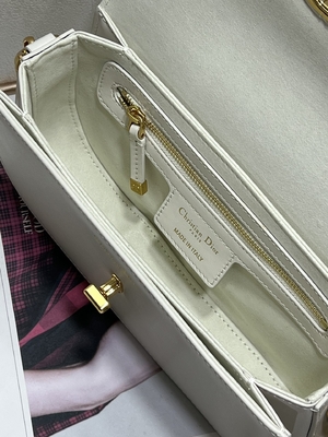 Costume de couro branco do saco das senhoras Dior Micro Montaigne 30
