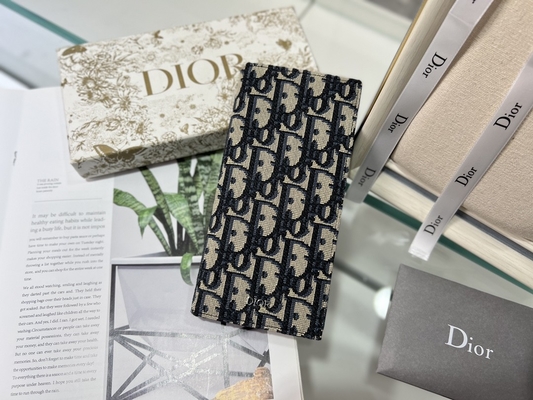 CD vertical gravado Christian Dior Mens Wallet Diamond Zippered