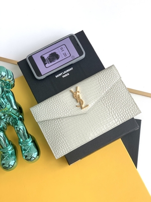 Saint gravado Laurent Preloved Branded Bag Uptown Embreagem de couro Grão De Poudre