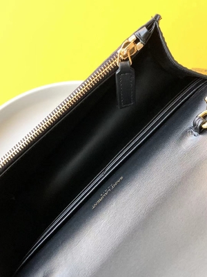 Corrente Kate Small Tassel do ouro do saco do preto de YVES SAINT LAURENT da pele de bezerro