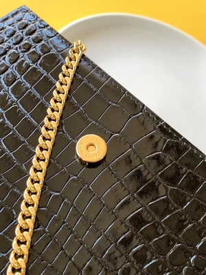 Corrente Kate Small Tassel do ouro do saco do preto de YVES SAINT LAURENT da pele de bezerro