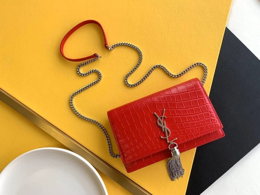 Saint médio Laurent Woc Zipper Closure de Kate Tassel Red YVES SAINT LAURENT