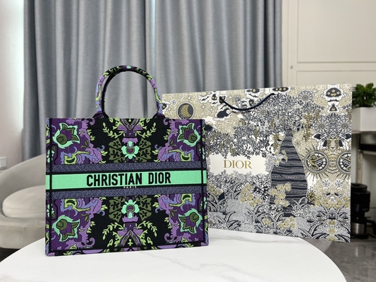 Bordado positivo Dior Maria Grazia Chiuri Bag Booktote do tamanho