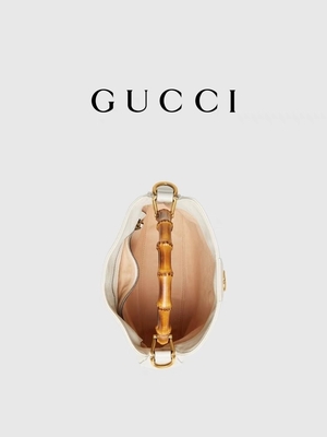Princesa marcada de couro branca Diana Handbag de Gucci da mala a tiracolo