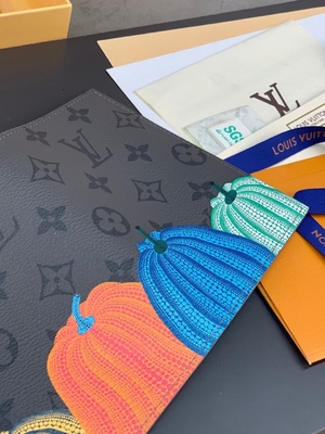 Cópia da abóbora do preto de Louis Vuitton LV X YK Mini Designer Purses Pocket Organizer