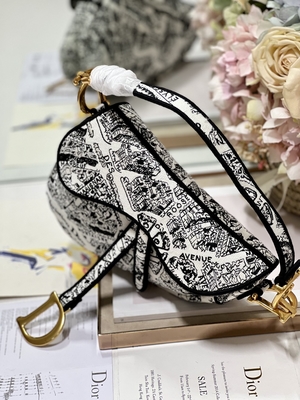 Bordado Dior Saddle Sling Bag Patchwork das mulheres 25cm com os 3 bolsos interiores
