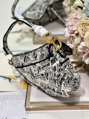Bordado Dior Saddle Sling Bag Patchwork das mulheres 25cm com os 3 bolsos interiores