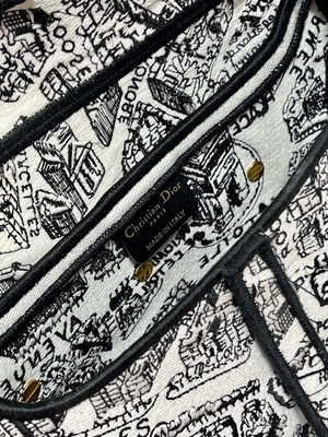 Bordado Dior Saddle Sling Bag Patchwork das mulheres 25cm com os 3 bolsos interiores