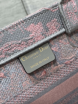 Christian Dior Booktote Pink And Gray pequeno Toile De Jouy Sauvage Embroidery
