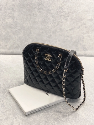 Chanel Patent Calfskin Shopping Bag pequeno com senhora retro Style
