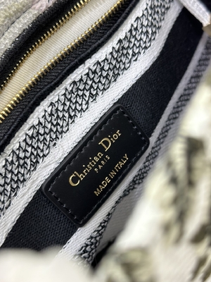 Saco marcado feito sob encomenda multicolorido de Dior Medium D Lite dos sacos de Petites Fleurs